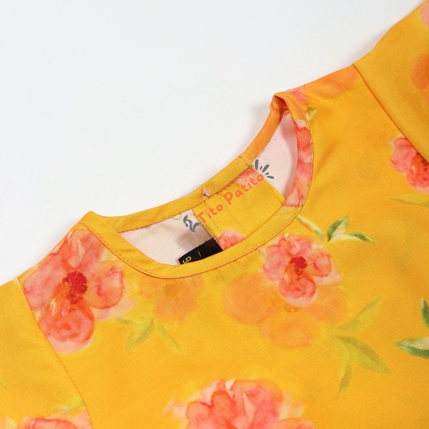 Baby Girl Two-PieceSet “Stylish Printed Cotton Blend Top with Calf-Length Pant