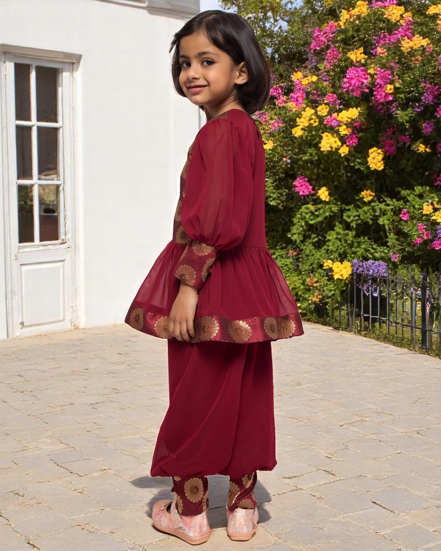 Contemporary Elegance: Brocade & Georgette 3-Piece Set