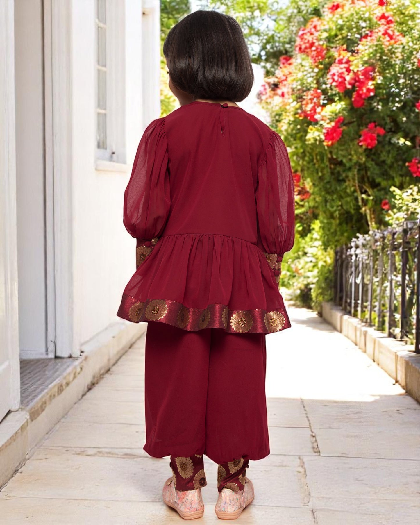 Contemporary Elegance: Brocade & Georgette 3-Piece Set